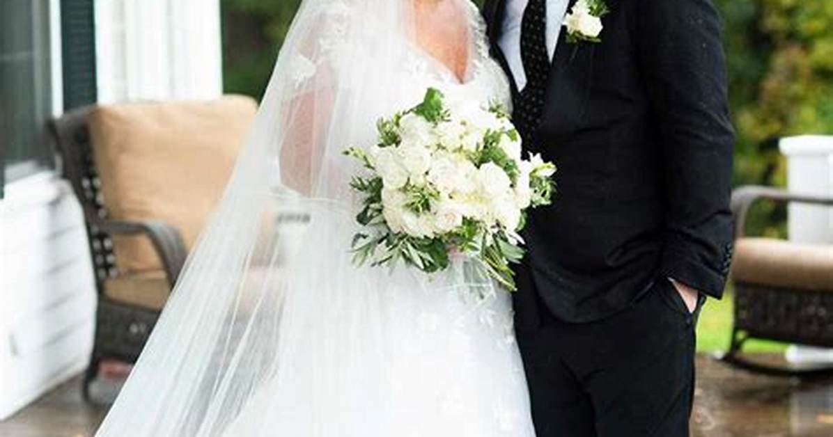 Anne Burrell & Stuart Claxton Married: Wedding Photos & Love Story Revealed!