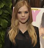 Dreama Walker Biography