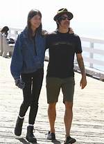 El Romance De Anthony Kiedis Y Su Novia: Una Historia De Amor