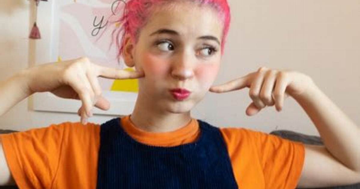 Emma Fiore | Bio, Age, Net Worth, Relationship, Career