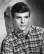 Exploring the Legacy of Actor Dullea: a Journey Through Cinema