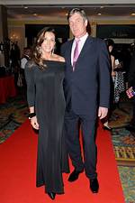 Hilary Farr Body Stats, Son, Married, Husband, Family, Height, Bio