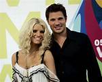 Jessica Simpson Ex-Husband: Nick Lachey Wife, Net Worth, Height, Kids, Age, Brother