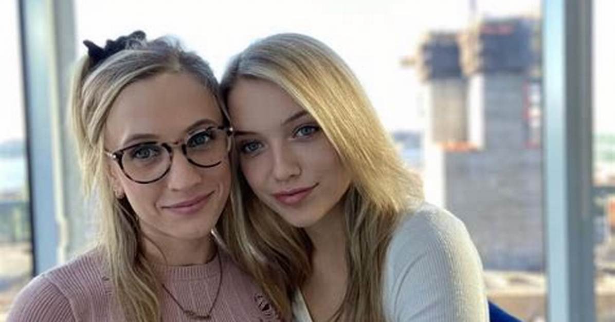 Kat Timpf Siblings: Meet Julia Timpf and Elliot Timpf