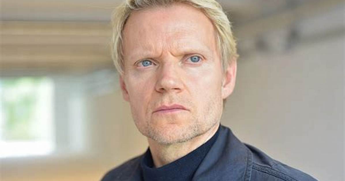 Marc Warren: a Comprehensive Look at the Life and Career of the Acclaimed Actor