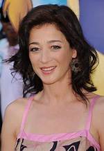 Moira Kelly Biography, Net Worth, Kids, Age, Height, Movies