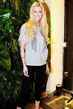 Tara Reid: a Glimpse into Her Youthful Days