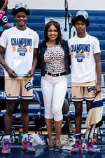 Taylor and Tyler Hendricks, a Story of Siblinghood