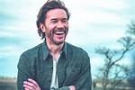 Tom Pelphrey Talks Trying out True Crime with Love & Death and His Life-Changing Ozar |