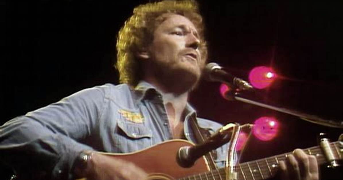Unveiling the Muse Behind Gordon Lightfoot's Timeless Classics