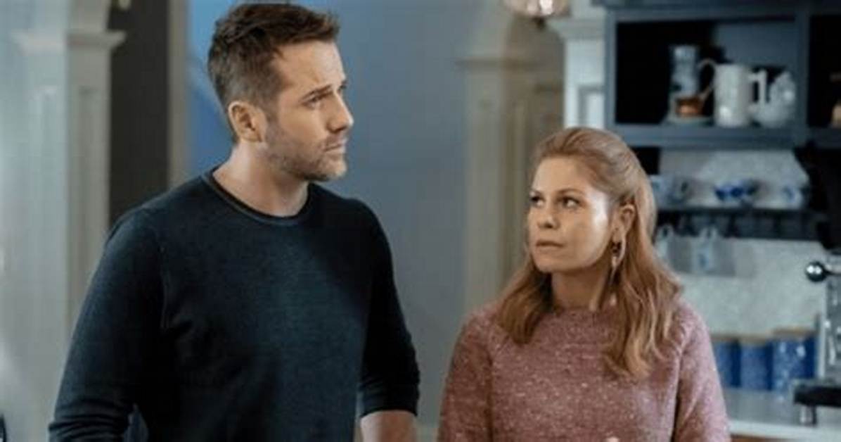 Why Did Lynn Left from Aurora Teagarden Mysteries? ·