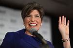 Why Does Joni Ernst Wear a Wig, Does She Have Cancer? Hair and Hairstyle of the Us Senate Discussed